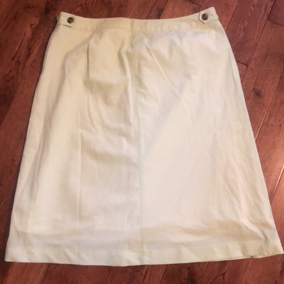 TOMMY HILFIGER - EUC A-Line Skirt (8) - Picture 3 of 8